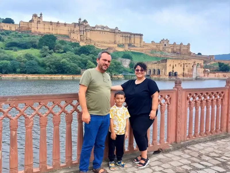 Dubai and India Tour Package